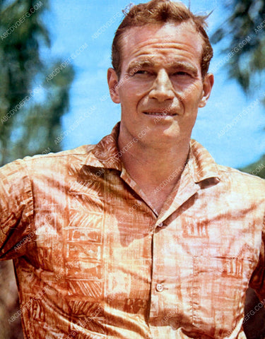 Charlton Heston outdoors pic 8b20-15005