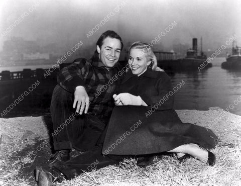 Marlon Brando Eva Marie Saint film On the Waterfront 8b20-15100