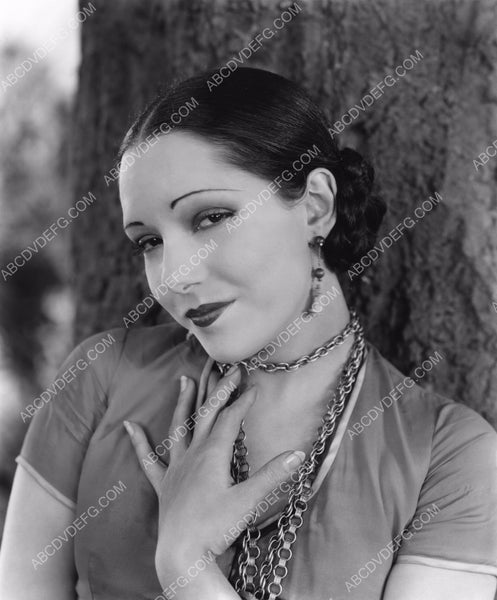 beautiful Lupe Velez outdoors portrait 8b20-1532 – ABCDVDVIDEO