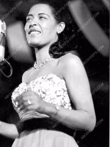 singer Billie Holiday live on stage 8b20-15558