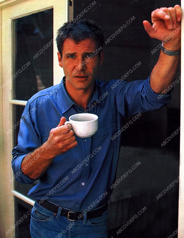 Harrison Ford and his morning cup of coffee 8b20-15718