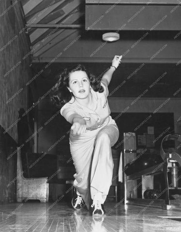 athletic Helen Parrish has fantastic bowling form 8b20-15743