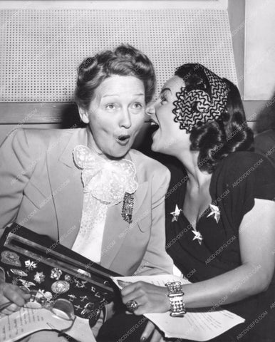 Hedda Hopper Carmen Miranda AFRS Armed Forces Radio Service 8b20-15861