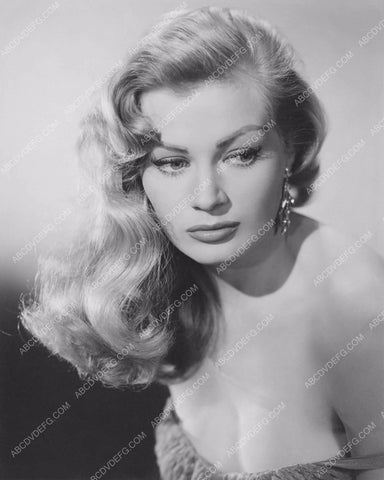 sexy Anita Ekberg portrait 8b20-15933