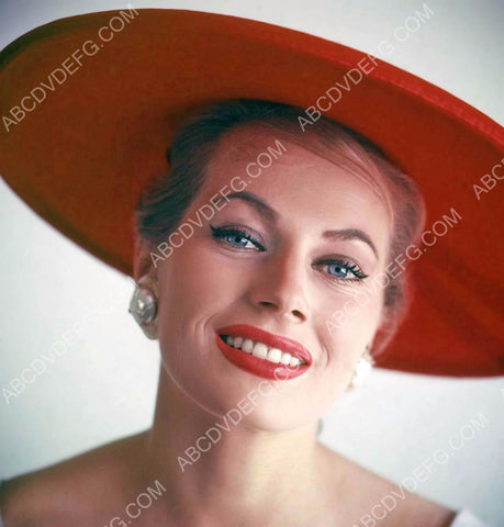 beautiful Anita Ekberg high fashion portrait 8b20-15936