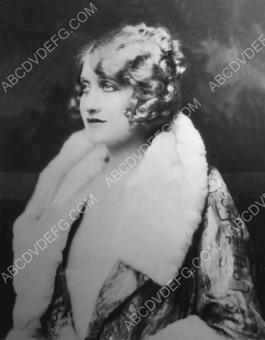 Ruth Etting portrait 8b20-15968