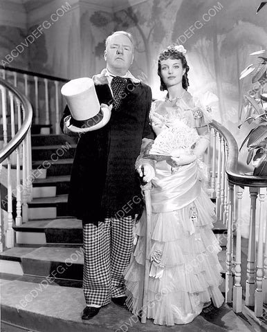 W.C. Fields Rochelle Hudson film Poppy 8b20-16038