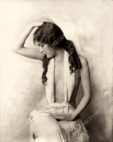 Alice Wilkie provocative pre-code portrait 8b20-1622