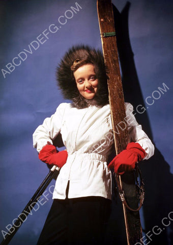 Bette Davis ready for the winter ski season 8b20-16243