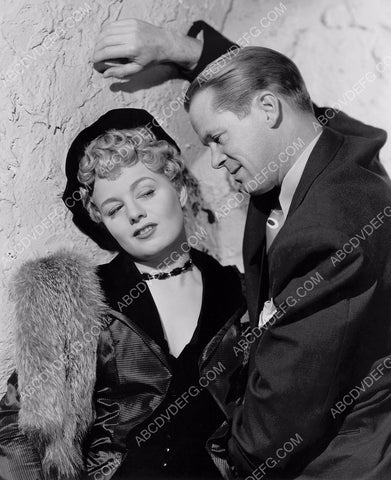 Shelley Winters Dan Duryea film noir Johnny Stool Pigeon 8b20-1643