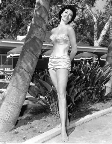 beautiful Cyd Charisse in her new swimwear 8b20-17022