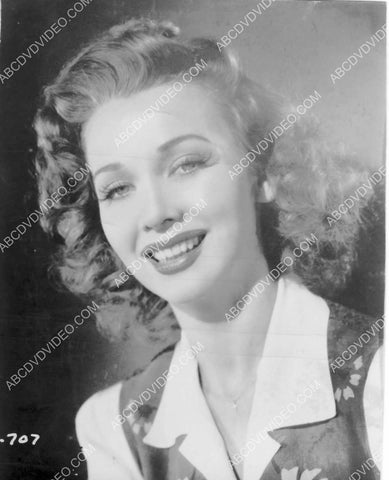 beautiful Carole Landis portrait 8b20-17106