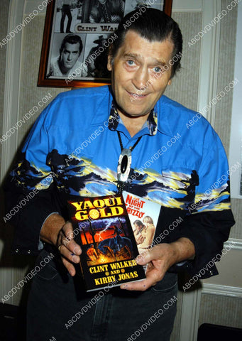 Clint Walker w his book Yaqui Gold 8b20-17238