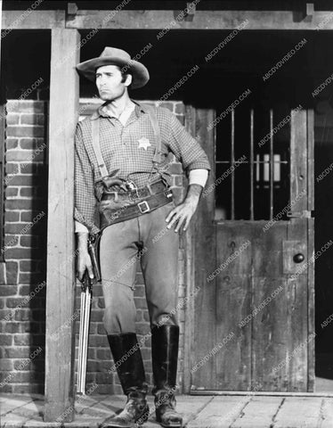 Clint Walker unknown production 8b20-17252