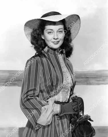 Gail Russell wardrobe shoot 8b20-17389 – ABCDVDVIDEO