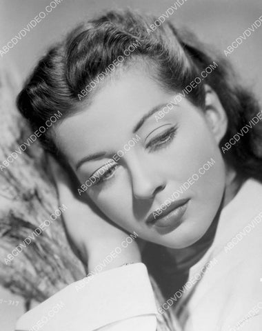 Gail Russell portrait 8b20-17423