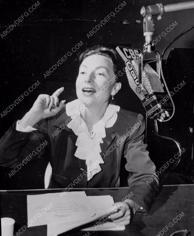 Agnes Moorehead CBS radio broadcast Suspense 8b20-1745