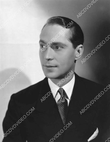 Franchot Tone portrait 8b20-17652