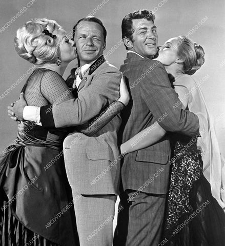 Frank Sinatra Dean Martin and the girls 8b20-17813