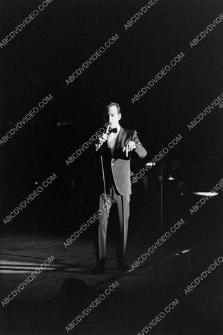 Bobby Darin singing on stage 8b20-17839