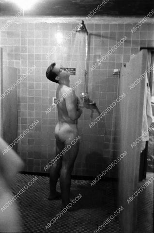Bobby Darin taking a shower 8b20-17844