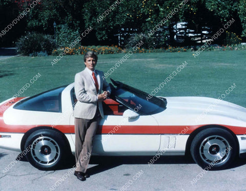 Dirk Benedict leaning on his new Corvette 8b20-17864