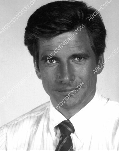 handsome Dirk Benedict portrait 8b20-17871