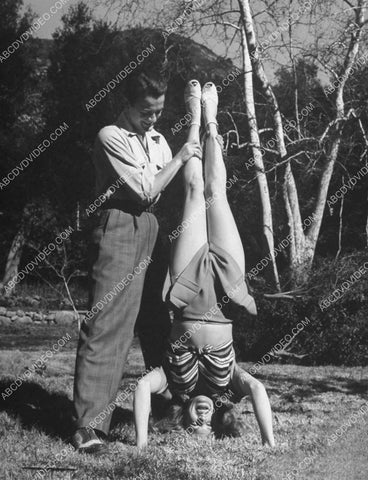 playful Chili Williams practices standing on her head 8b20-17938