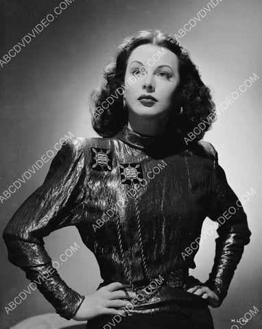 Hedy Lamarr in cool fashion 8b20-18058