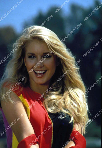 stunning Heather Thomas 8b20-18065