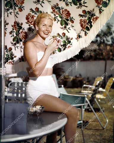 Doris Day in her two piece swimsuit 8b20-18236