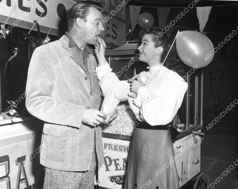 Gail Russell and Dennis O'Keefe maybe 8b20-18370