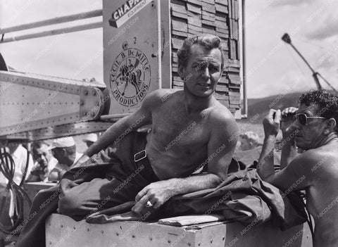 Alan Ladd candid on set of western classic Shane 8b20-1850