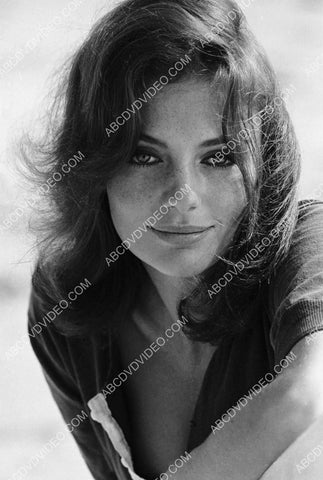 stunning Jacqueline Bisset 8b20-18519