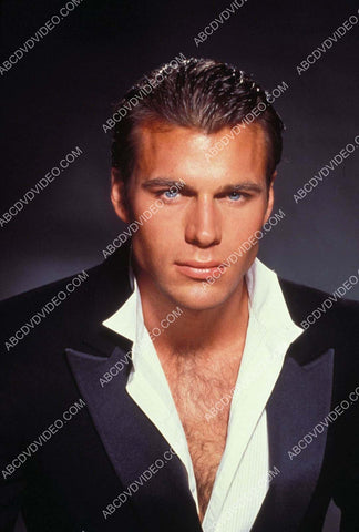 handsome Jon-Erik Hexum portrait dp-18662