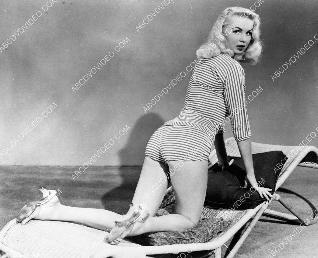 Joi Lansing in her striped short shorts showing off her butt 8b20-18706