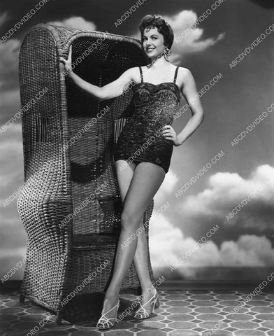 lovely Martha Hyer in swimsuit 8b20-18784