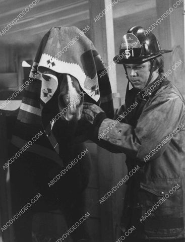 Kevin Tighe saving the horses TV Emergency 8b20-18878