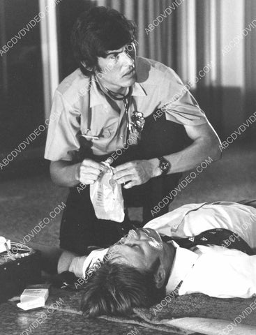 Randolph Mantooth working on a patient TV Emergency 8b20-18879