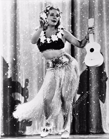 Alice Faye a grass skirt and a ukulele 8b20-1889