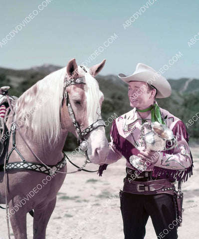 Roy Rogers and Trigger porrait 8b20-18989