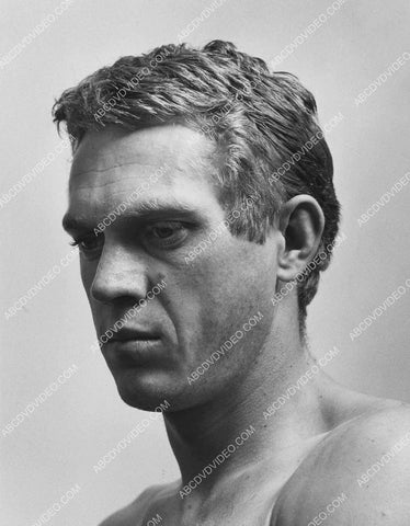 handsome Steve McQueen portrait 8b20-19030