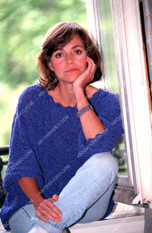 Sally Field for interview at home 8b20-19093