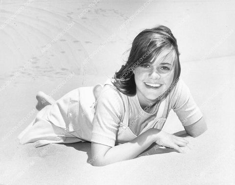 Sally Field laying in the sand TV Gidget 8b20-19100
