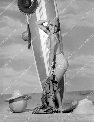 cute Sally Field w her surfboard TV Gidget 8b20-19104