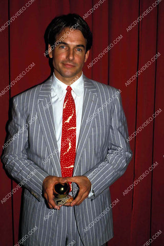 Mark Harmon gets an award 8b20-19225