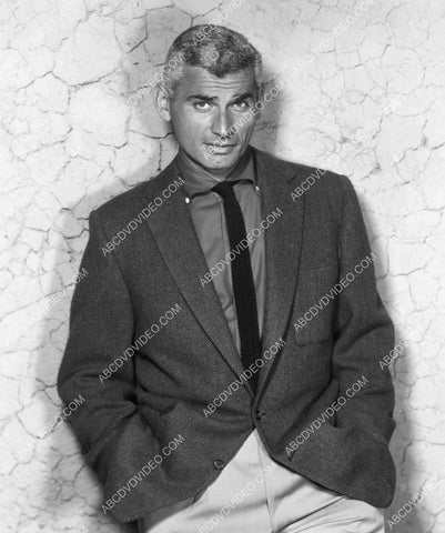 handsome Jeff Chandler portrait 8b20-20238