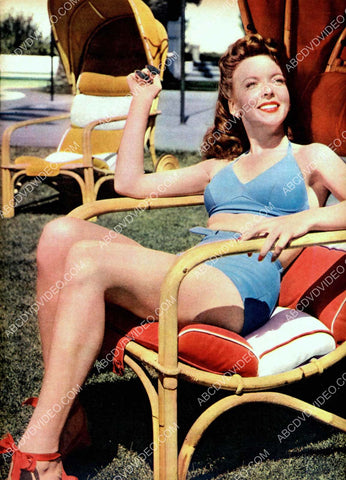 Ida Lupino getting some sun in her blue bikini 8b20-20321