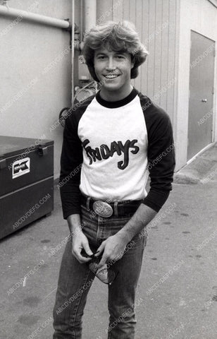 Andy Gibb in his "Fridays" t-shirt 8b20-2047