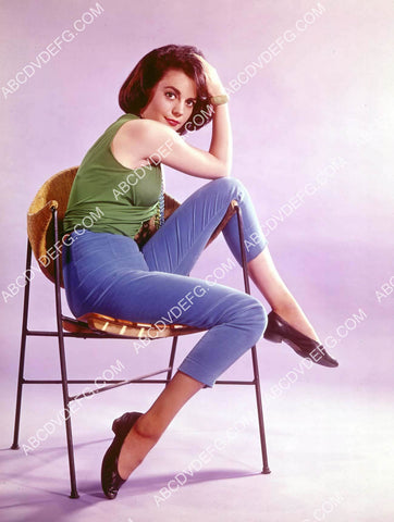 beautiful Natalie Wood portrait 8b20-20672